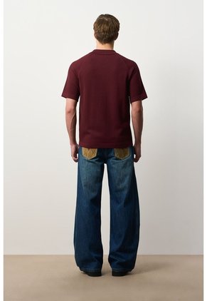 Camisa Manga Corta Tejida Para Hombre Lumbre Camisa Manga Corta Tejida Para Hombre Lumbre Vinotinto XS VÉLEZ