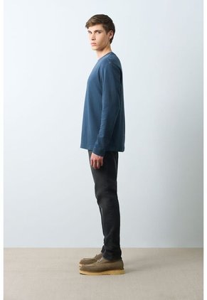 Camiseta Tejida Manga Larga Para Hombre Sabina Camiseta Tejida Manga Larga Para Hombre Sabina Azul Oscuro M VÉLEZ