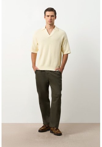Polo Manga Corta En Tejido Con Textura Para Hombre Cayena Polo Manga Corta En Tejido Con Textura Para Hombre Cayena Crema M VÉLEZ Vélez