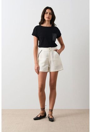 Short Tiro Alto Para Mujer Gael Short Tiro Alto Para Mujer Gael Crema 10 VÉLEZ