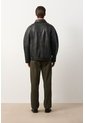 Chaqueta Bomber Oversized De Cuero Para Hombre Tierra Chaqueta Bomber Oversized De Cuero Para Hombre Tierra Cafe M VÉLEZ de Vélez