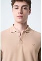 Polo Para Hombre Semi Fit Detalle Jacquard Polo Para Hombre Semi Fit Detalle Jacquard Arena XXL VÉLEZ de Vélez