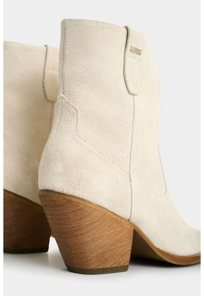 Botines Texanos En Carnaza Para Mujer Isla Botines Texanos En Carnaza Para Mujer Isla Arena 40 VÉLEZ
