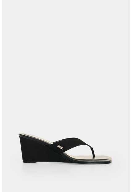 Sandalia Plataforma En Cuero Para Mujer Cienaga Sandalia Plataforma En Cuero Para Mujer Cienaga Negro 34 VÉLEZ