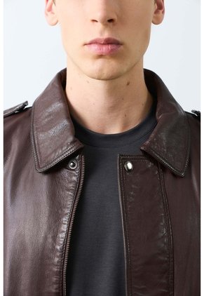 Chaqueta Bomber De Cuero Para Hombre Meridian Chaqueta Bomber De Cuero Para Hombre Meridian Cafe S VÉLEZ