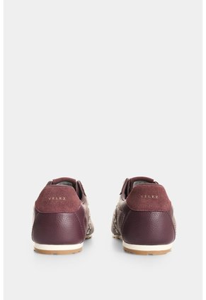 Tenis En Cuero Para Mujer Savanna Grain Stitch Tenis En Cuero Para Mujer Savanna Grain Stitch Vinotinto 35 VÉLEZ