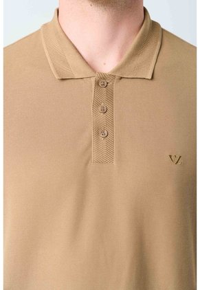 Polo Para Hombre Semi Fit Detalle Jacquard Polo Para Hombre Semi Fit Detalle Jacquard Tabaco L VÉLEZ