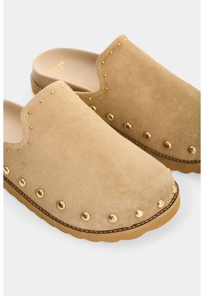 Mule En Cuero Carnaza Con Taches Para Mujer Aqua Mule En Cuero Carnaza Con Taches Para Mujer Aqua Arena 34 VÉLEZ