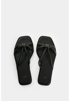 Sandalia Plana De Cuero Para Mujer Sole Sandalia Plana De Cuero Para Mujer Sole Negro 37 VÉLEZ