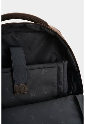 Morral Leo En Lona Y Cuero Para Hombre Multifuncional Morral Leo En Lona Y Cuero Para Hombre Multifuncional Cafe VÉLEZ