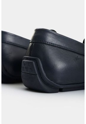 Mocasines De Cuero Para Hombre Borneo Mocasines De Cuero Para Hombre Borneo Azul Oscuro 39 VÉLEZ