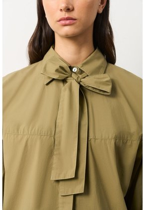 Camisa Maga Larga Silueta Globo Para Mujer Cleo Camisa Maga Larga Silueta Globo Para Mujer Cleo Verde Oliva XS VÉLEZ