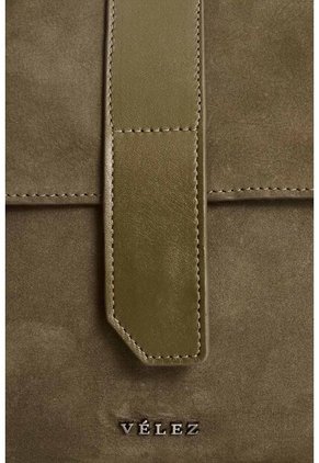 Bolso Messenger En Cuero Para Hombre Bolso Messenger En Cuero Para Hombre Tabaco VÉLEZ