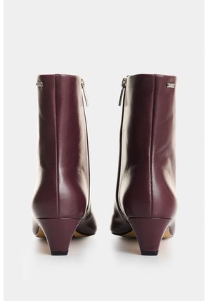 Botines De Cuero Para Mujer Lyra Botines De Cuero Para Mujer Lyra Vinotinto 41 VÉLEZ