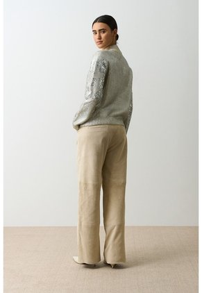 Sweater Tejido De Cuello Alto Para Mujer Nacarina Sweater Tejido De Cuello Alto Para Mujer Nacarina Gris XL VÉLEZ