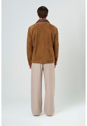 Chaqueta Aron En Gamuza Para Hombre Detalle Cuero Chaqueta Aron En Gamuza Para Hombre Detalle Cuero Cafe Claro M VÉLEZ