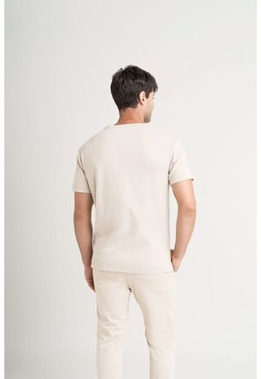 Camiseta En Algodón Para Hombre Bolsillo Cuero Camiseta En Algodón Para Hombre Bolsillo Cuero Arena S VÉLEZ