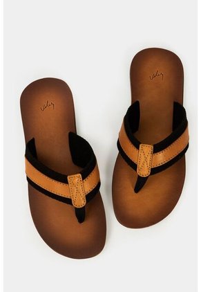 Sandalia Playera Alfil De Cuero Para Hombre Contrastes De Color Miel Sandalia Playera Alfil De Cuero Para Hombre Contrastes De Color Miel 44 Vélez