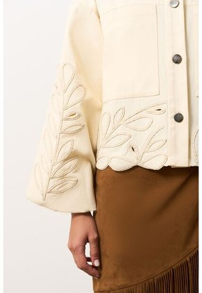 Chaqueta En Dril Para Mujer Runas Chaqueta En Dril Para Mujer Runas Crema M VÉLEZ