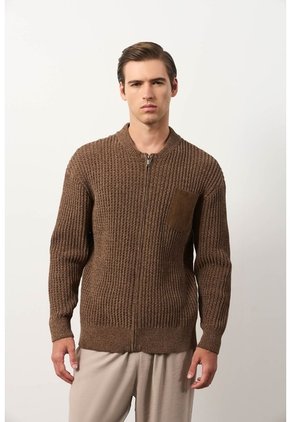 Sweater Tejido Para Hombre Hazel Sweater Tejido Para Hombre Hazel Tabaco XS VÉLEZ