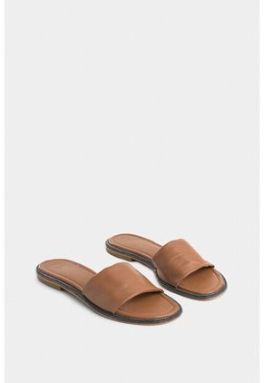 Sandalia Plana Caltha De Cuero Para Mujer Vira Millaré Sandalia Plana Caltha De Cuero Para Mujer Vira Millaré Miel 35 VÉLEZ