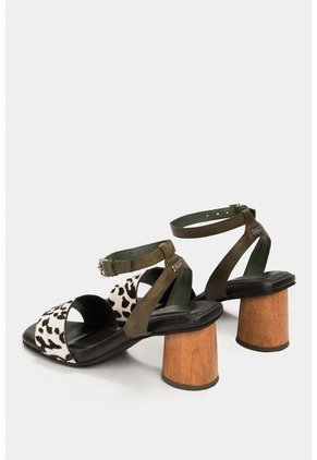 Sandalia Tacón Gerakas De Cuero Para Mujer Pelo Y Tacón Estilizado Blanco