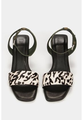 Sandalia Tacón Gerakas De Cuero Para Mujer Pelo Y Tacón Estilizado Blanco