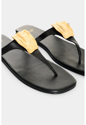 Sandalia Plana En Cuero Para Mujer Terral Sandalia Plana En Cuero Para Mujer Terral Negro 36 VÉLEZ