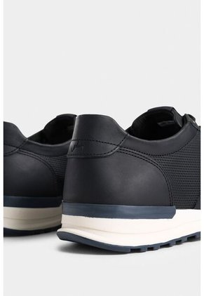 Tenis Vuelos De Cuero Para Hombre Combinación De Texturas Tenis Vuelos De Cuero Para Hombre Combinación De Texturas Negro 44 VÉLEZ