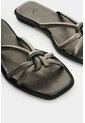 Sandalia Plana De Cuero Para Mujer Sole Sandalia Plana De Cuero Para Mujer Sole Plata 41 VÉLEZ de Vélez