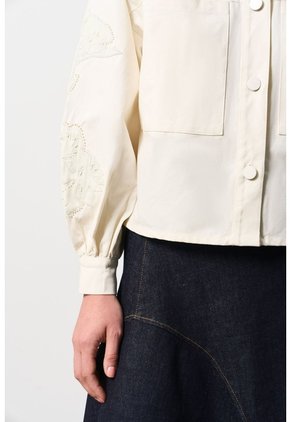 Chaqueta Cropped Para Mujer Surco Chaqueta Cropped Para Mujer Surco Crema S VÉLEZ