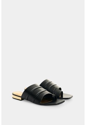 Sandalia Plana En Cuero Para Mujer Xinca Sandalia Plana En Cuero Para Mujer Xinca Negro 34 VÉLEZ