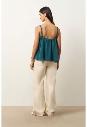 Camisa Con Cargaderas En Cuero Y Millaré Trenzado Para Mujer Canes Camisa Con Cargaderas En Cuero Y Millaré Trenzado Para Mujer Canes Azul Aguamarina XL VÉLEZ