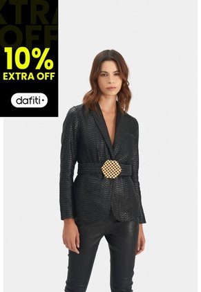 Blazer Tatacoa En Cuero Tejido Para Mujer Silueta Recta Blazer Tatacoa En Cuero Tejido Para Mujer Silueta Recta Negro M VÉLEZ