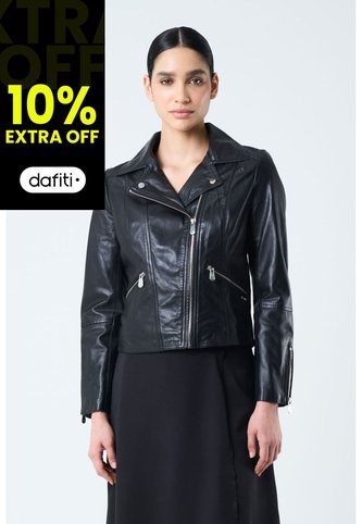 Chaqueta Silueta Tipo Biker De Cuero Para Mujer Cremalleras Chaqueta Silueta Tipo Biker De Cuero Para Mujer Cremalleras Negro M VÉLEZ Vélez