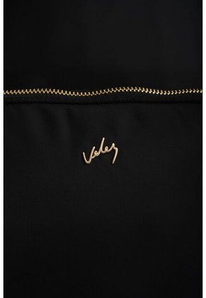 Morral Púrpura En Lona Para Mujer Casual Morral Púrpura En Lona Para Mujer Casual Negro VÉLEZ