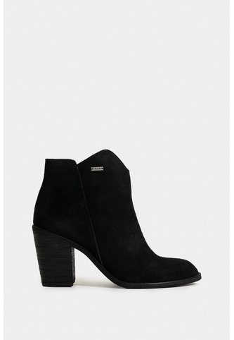 Botines Alpha De Cuero Gamuzado Para Mujer Silueta Asimétrica Botines Alpha De Cuero Gamuzado Para Mujer Silueta Asimétrica Negro 36 VÉLEZ Vélez