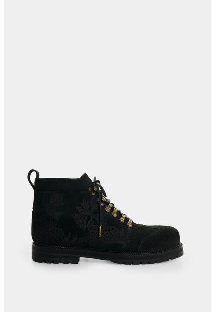 Botas En Carnaza Bordada Para Hombre Nacar Botas En Carnaza Bordada Para Hombre Nacar Negro 41 VÉLEZ