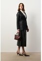 Blazer Astromelia En Cuero Ovino Para Mujer Silueta Recta Blazer Astromelia En Cuero Ovino Para Mujer Silueta Recta Negro XL VÉLEZ de Vélez