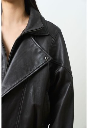 Chaqueta Bomber De Cuero Para Mujer Lumos Chaqueta Bomber De Cuero Para Mujer Lumos Cafe XXL VÉLEZ