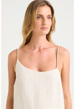 Vestido Luze En Tejido Plano Para Mujer Cargadera Trenzada Vestido Luze En Tejido Plano Para Mujer Cargadera Trenzada Arena 06 VÉLEZ