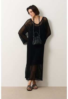 Vestido Maxi Tejido Ica Para Mujer Vestido Maxi Tejido Ica Para Mujer Negro 10 VÉLEZ