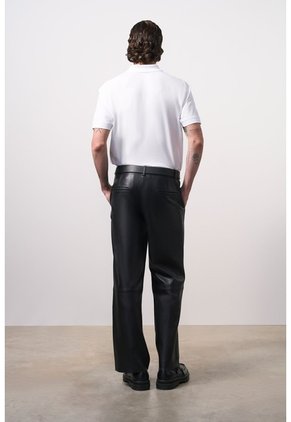 Pantalón En Cuero Para Hombre Pantalón En Cuero Para Hombre Negro 36 VÉLEZ