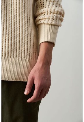 Sweater Tejido Para Hombre Hazel Sweater Tejido Para Hombre Hazel Crema M VÉLEZ