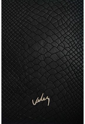 Bowling De Cuero Grabado Para Mujer Kavala Bowling De Cuero Grabado Para Mujer Kavala Negro VÉLEZ