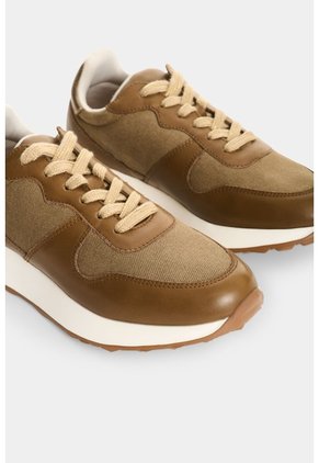 Tenis En Cuero Y Lona Para Mujer Ocaso 2 Tenis En Cuero Y Lona Para Mujer Ocaso 2 Tabaco 36 VÉLEZ