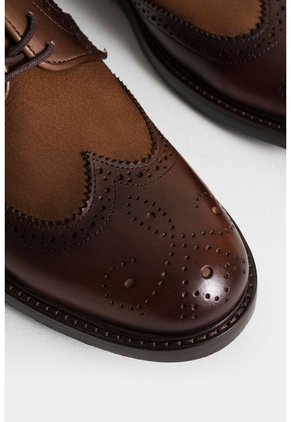 Zapatos Cordón Solar De Cuero Para Hombre Combinación De Texturas Zapatos Cordón Solar De Cuero Para Hombre Combinación De Texturas Miel 41 VÉLEZ