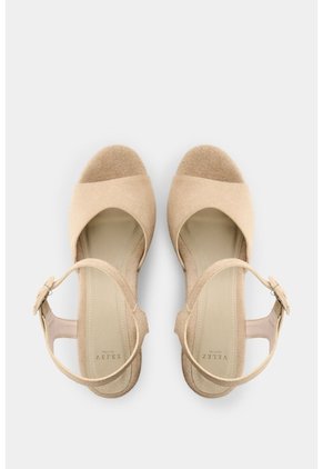 Sandalia Plataforma En Cuero Gamuzado Para Mujer Muna Sandalia Plataforma En Cuero Gamuzado Para Mujer Muna Crema 40 VÉLEZ