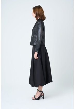 Chaqueta Biker Island De Cuero Para Mujer Fit Ajustado Chaqueta Biker Island De Cuero Para Mujer Fit Ajustado Negro L VÉLEZ