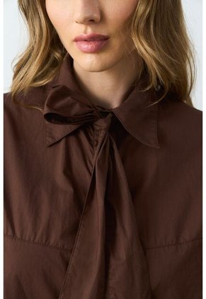 Camisa Maga Larga Silueta Globo Para Mujer Cleo Camisa Maga Larga Silueta Globo Para Mujer Cleo Cafe L VÉLEZ